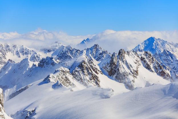 mountain ranges covered in snow